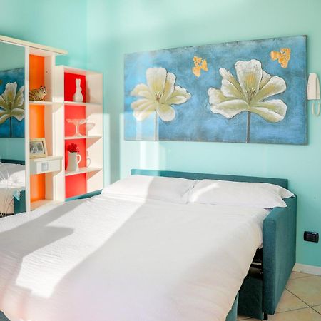 The Beach By Design Studio Bellano Bagian luar foto